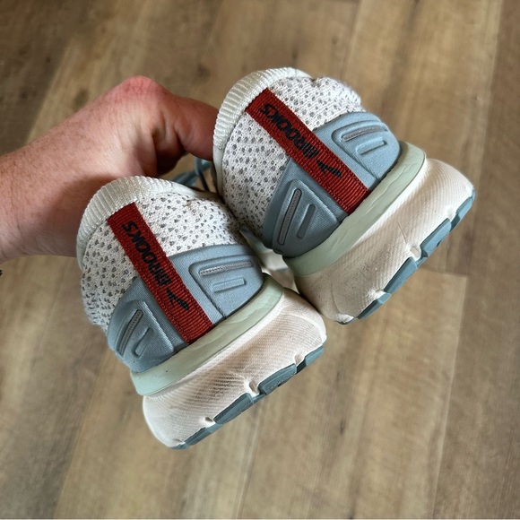 Brooks Trace 1 Road-Running Shoes - Picture 7 of 13